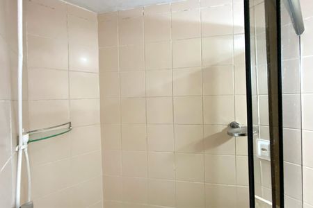 Apartamento à venda com 77m², 2 quartos e 1 vagaBanheiro da Suíte