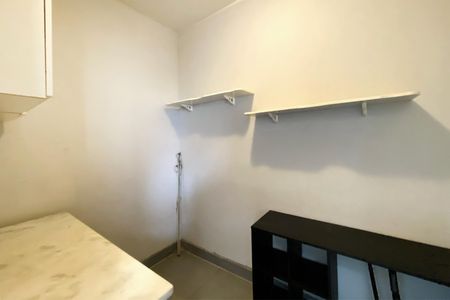 Apartamento à venda com 77m², 2 quartos e 1 vagaQuarto de Serviço