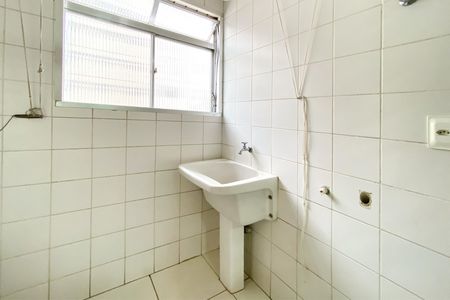 Apartamento à venda com 77m², 2 quartos e 1 vagaÁrea de Serviço