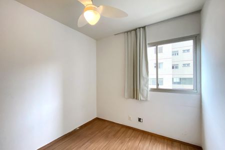 Apartamento à venda com 77m², 2 quartos e 1 vagaQuarto 2