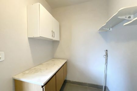 Apartamento à venda com 77m², 2 quartos e 1 vagaQuarto de Serviço