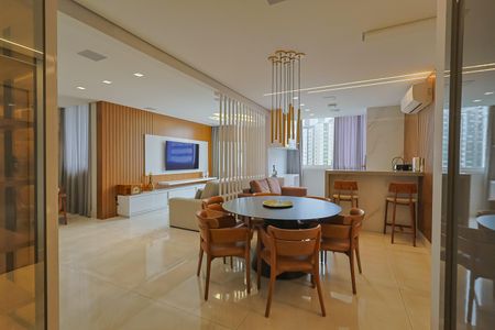 Apartamento à venda com 3 quartos, 172m² em Lourdes, Belo Horizonte