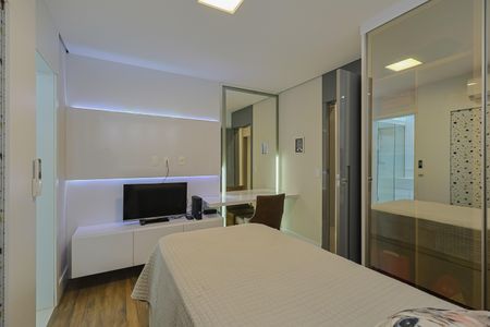 Apartamento à venda com 172m², 3 quartos e 1 vaga