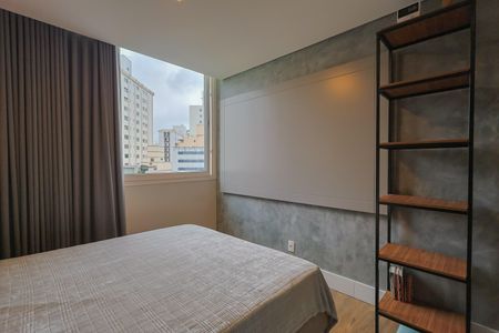 Apartamento à venda com 172m², 3 quartos e 1 vaga