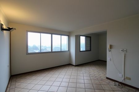 Sala de apartamento para alugar com 2 quartos, 100m² em Vila Pirajussara, São Paulo