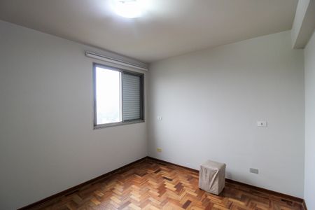 Quarto 1 de apartamento para alugar com 2 quartos, 100m² em Vila Pirajussara, São Paulo