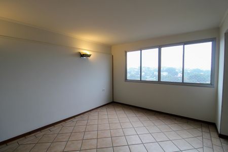 Apartamento para alugar com 100m², 2 quartos e 1 vagaSala