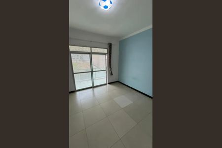 Casa para alugar com 4 quartos, 280m² em Cabral, Contagem