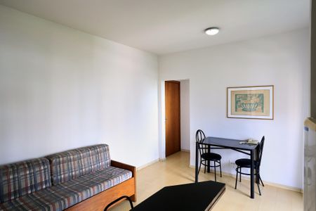 Apartamento à venda com 45m², 1 quarto e 1 vagaSala/Cozinha