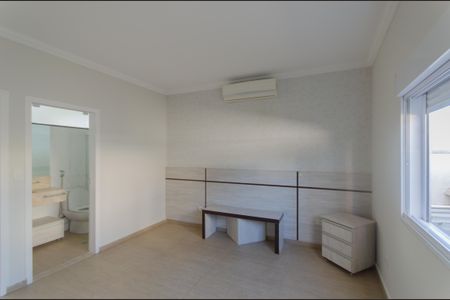 Casa para alugar com 230m², 2 quartos e 2 vagas Casa para alugar com 230m², 2 quartos e 2 vagasSuíte 1