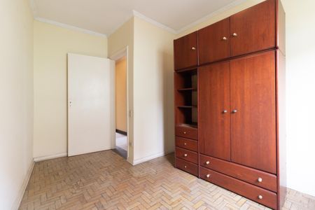 Casa à venda com 200m², 3 quartos e 2 vagas Casa à venda com 200m², 3 quartos e 2 vagasQuarto 3