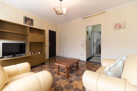 Casa à venda com 200m², 3 quartos e 2 vagas Casa à venda com 200m², 3 quartos e 2 vagasSala