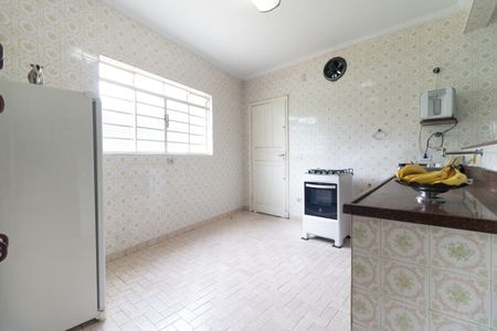 Casa à venda com 200m², 3 quartos e 2 vagas Casa à venda com 200m², 3 quartos e 2 vagasCozinha