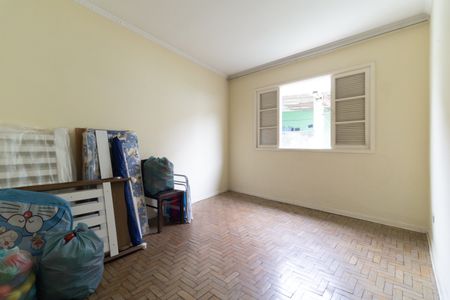 Casa à venda com 200m², 3 quartos e 2 vagas Casa à venda com 200m², 3 quartos e 2 vagasQuarto 2