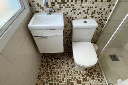 Lavabo de apartamento para alugar com 2 quartos, 144m² em Aparecida, Santos