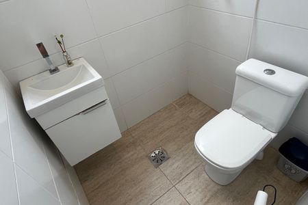 Apartamento para alugar com 144m², 2 quartos e 2 vagasBanheiro de serviço