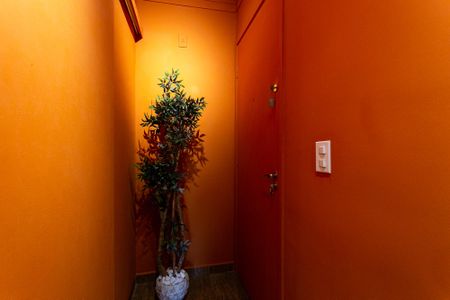 Apartamento à venda com 73m², 2 quartos e 1 vaga Apartamento à venda com 73m², 2 quartos e 1 vagaSala