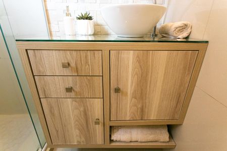 Apartamento à venda com 73m², 2 quartos e 1 vaga Apartamento à venda com 73m², 2 quartos e 1 vagaBanheiro da Suíte