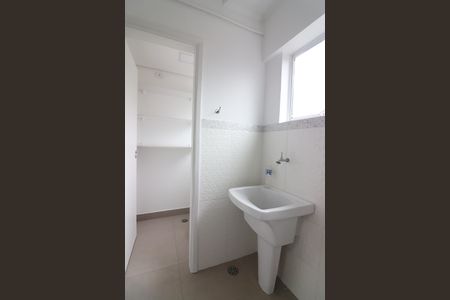 Apartamento para alugar com 74m², 3 quartos e 1 vagaÁrea de Serviço