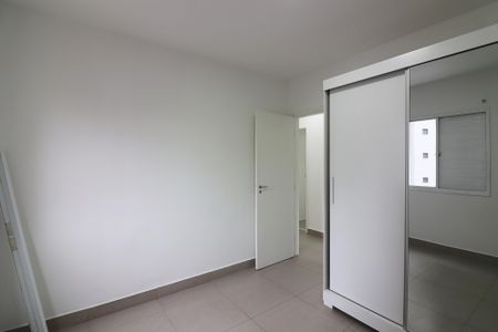 Apartamento para alugar com 74m², 3 quartos e 1 vagaQuarto 2