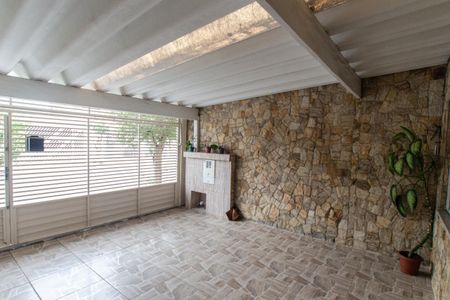 Casa para alugar com 141m², 3 quartos e 2 vagasGaragem