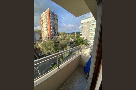 Apartamento para alugar com 64m², 3 quartos e 1 vagaVaranda