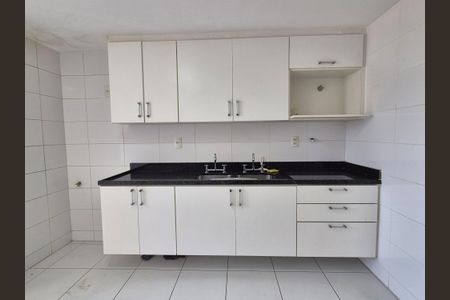 Apartamento para alugar com 175m², 3 quartos e 2 vagas Apartamento para alugar com 175m², 3 quartos e 2 vagasCozinha