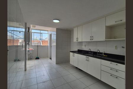 Apartamento para alugar com 175m², 3 quartos e 2 vagas Apartamento para alugar com 175m², 3 quartos e 2 vagasCozinha