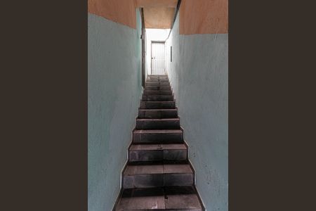 Casa para alugar com 47m², 1 quarto e sem vagaEscada