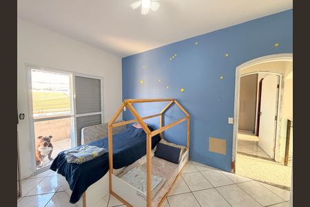 Casa à venda com 199m², 4 quartos e 3 vagasQuarto 4