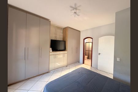 Casa à venda com 199m², 4 quartos e 3 vagasQuarto 3