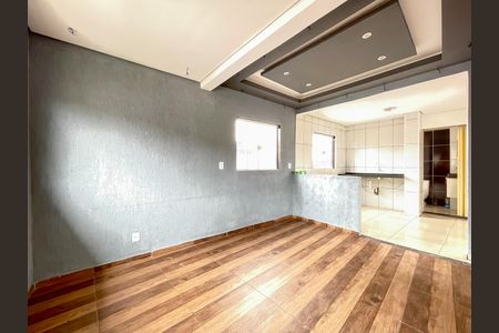 Sala de casa para alugar com 2 quartos, 48m² em Padroeira, Osasco