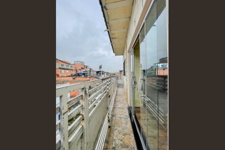 Casa à venda com 48m², 2 quartos e sem vagaVaranda