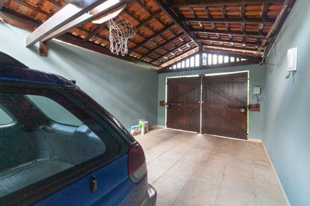 Casa à venda com 170m², 3 quartos e 3 vagasGaragem