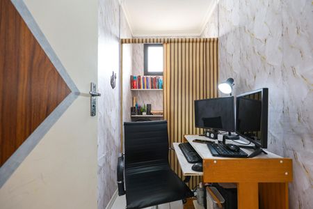 Apartamento à venda com 74m², 2 quartos e 1 vaga Apartamento à venda com 74m², 2 quartos e 1 vagaBanheiro Reversivel