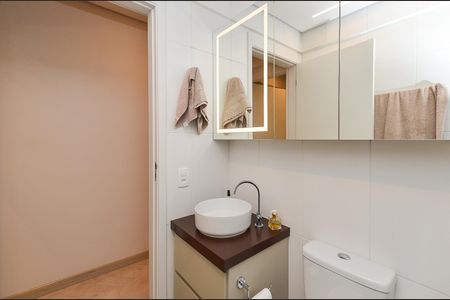 Apartamento à venda com 57m², 2 quartos e 2 vagasBanheiro Social