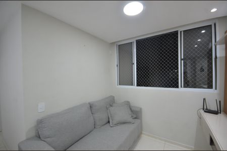 Sala de apartamento para alugar com 2 quartos, 50m² em Guadalupe, Rio de Janeiro