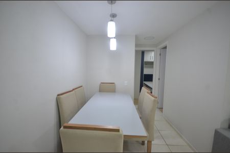 Sala de apartamento para alugar com 2 quartos, 50m² em Guadalupe, Rio de Janeiro