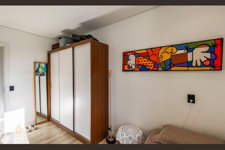 Casa à venda com 600m², 3 quartos e 8 vagasQuarto 2