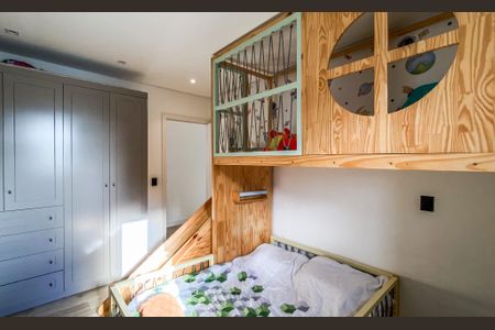 Casa à venda com 600m², 3 quartos e 8 vagasSuite 2
