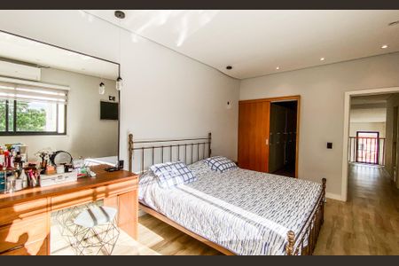 Suite 1 de casa à venda com 3 quartos, 600m² em Vila Buenos Aires, São Paulo