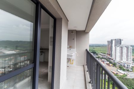 Apartamento à venda com 86m², 2 quartos e 2 vagas Apartamento à venda com 86m², 2 quartos e 2 vagasVaranda