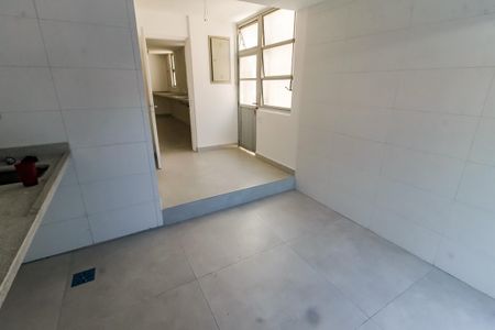 Casa para alugar com 430m², 4 quartos e 4 vagas Casa para alugar com 430m², 4 quartos e 4 vagasÁrea de Serviço