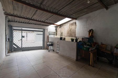 Casa à venda com 100m², 2 quartos e 1 vaga Casa à venda com 100m², 2 quartos e 1 vagaGaragem