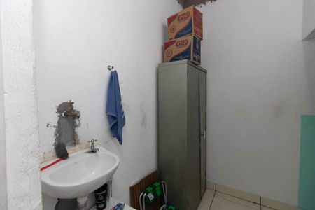 Casa à venda com 100m², 2 quartos e 1 vaga Casa à venda com 100m², 2 quartos e 1 vagaBanheiro 2