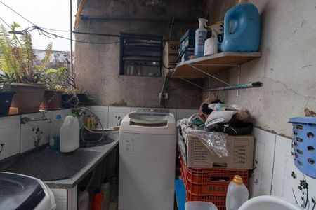 Casa à venda com 100m², 2 quartos e 1 vaga Casa à venda com 100m², 2 quartos e 1 vagaÁrea de Serviço