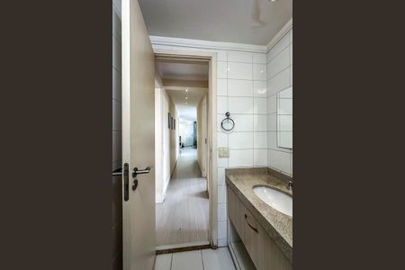 Apartamento à venda com 134m², 3 quartos e 2 vagasBanheiro