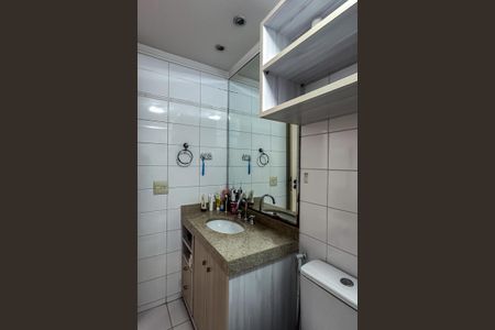 Apartamento à venda com 134m², 3 quartos e 2 vagasBanheiro da Suíte