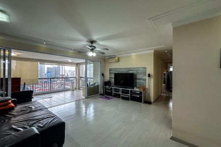 Apartamento à venda com 134m², 3 quartos e 2 vagasSala