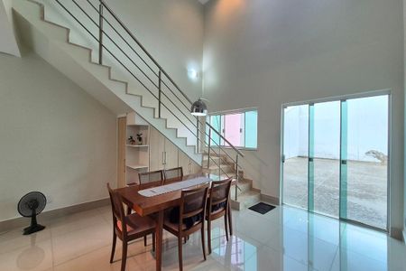 Casa para alugar com 187m², 2 quartos e 1 vagaSala de Jantar